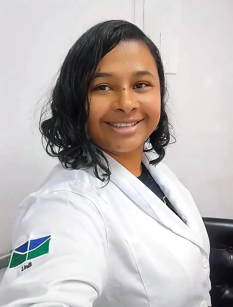 Dr. Mariangela Souza de Oliveira